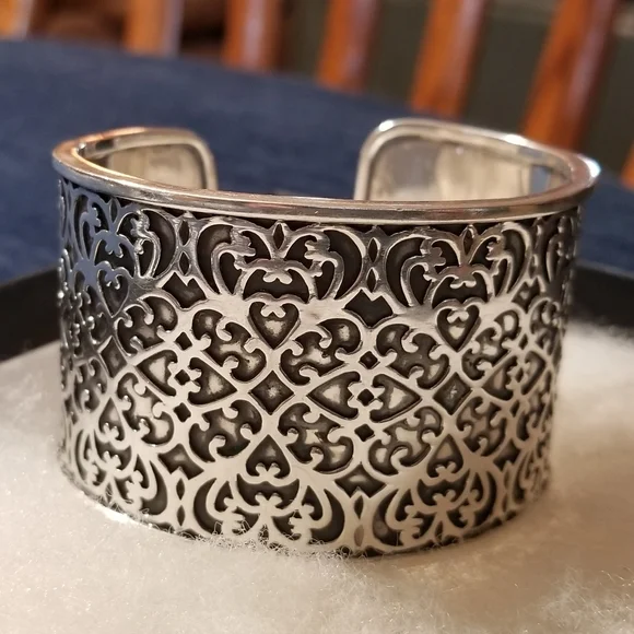 Silpada Sterling Silver Cuff Bracelet - Picture 2 of 11